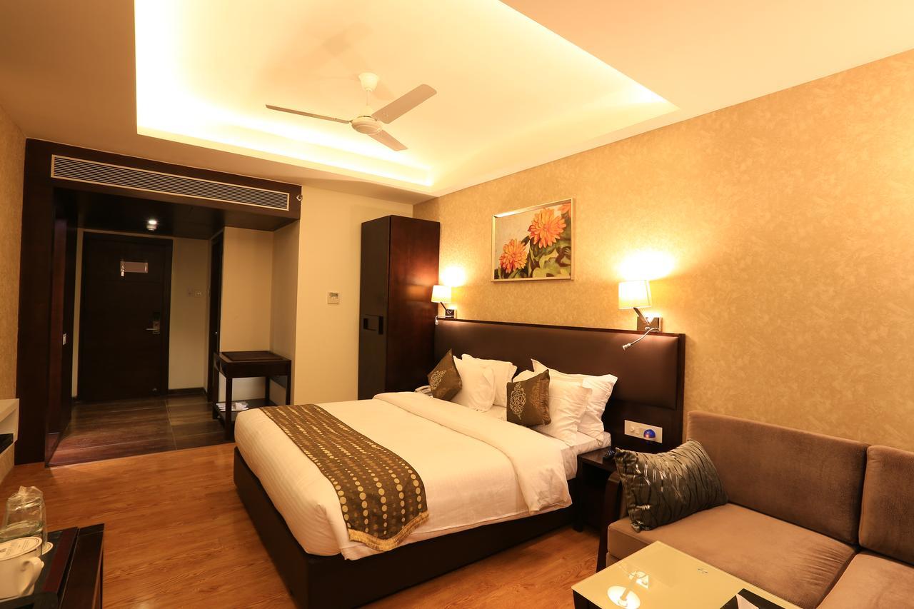 Nandan Kanan Hotel & Resort Sipra Esterno foto
